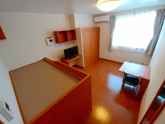 レオパレス河の居間・リビング