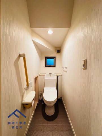 鳥栖市あさひ新町　戸建てのトイレ