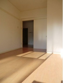 【寝室】 | マリンコート