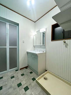 【独立洗面台】 | ■新規専任物件　■摂津市一津屋一丁目