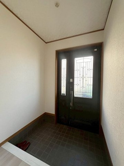 【居間・リビング】 | ■新規専任物件　■摂津市一津屋一丁目