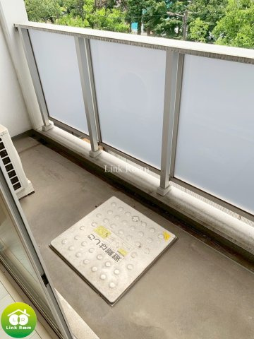 ベルフェリーク木場（旧 アーバネックス木場）のバルコニー