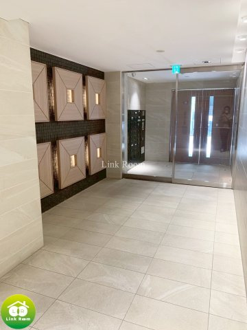 ベルフェリーク木場（旧 アーバネックス木場）のエントランス