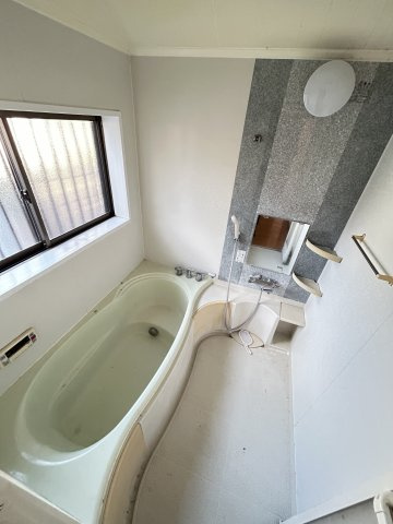 下野市石橋　中古戸建の浴室|〇浴室〇
足を延ばしてゆっくりバスタイムが楽しめます（＾＾）
2025年12月撮影