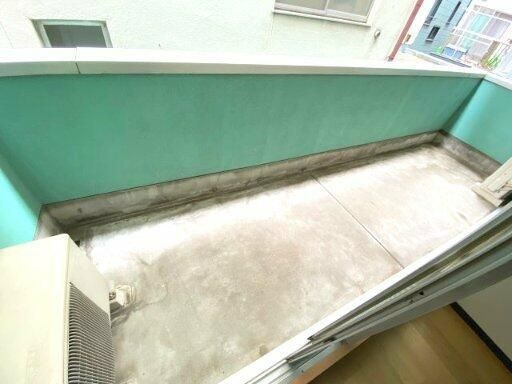 ビュール板橋のバルコニー