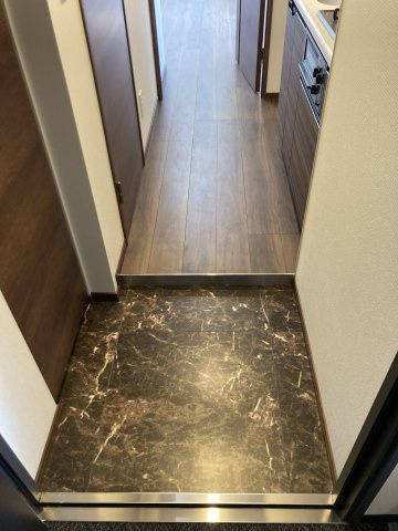 クレヴィスタ横浜の玄関