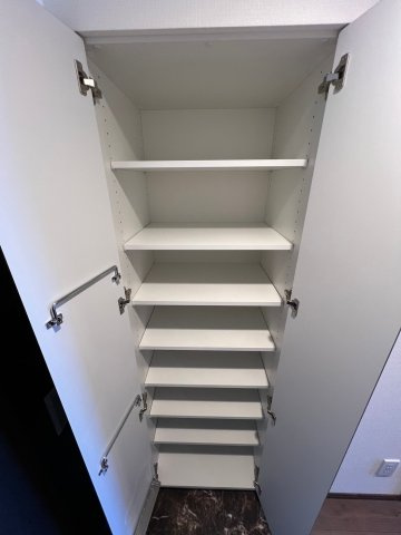 クレヴィスタ横浜の収納