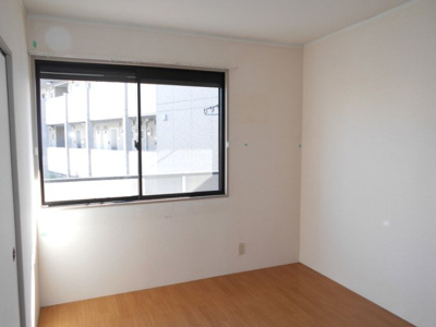 【洋室】 | ラフィーネ | 洋室