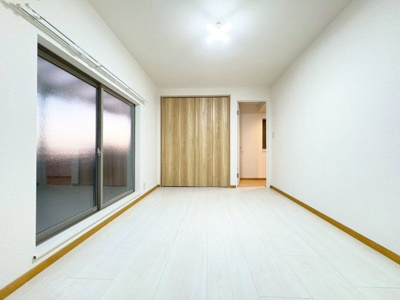 【子供部屋】 | 池田市古江町貸家