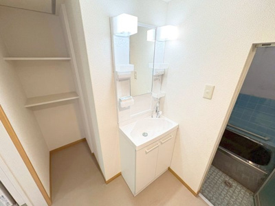 【独立洗面台】 | 池田市古江町貸家