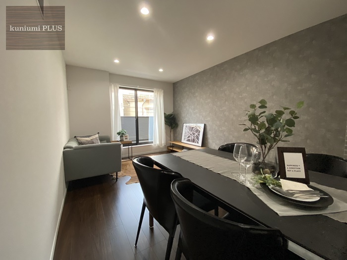 大阪市城東区鴫野東3丁目　モデルハウスの居間・リビング|施工例