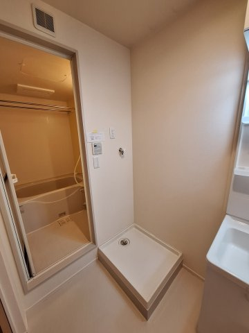 クレールのその他|★室内洗濯機置場★