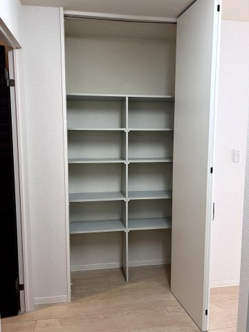 ガーデンズ太寺の収納