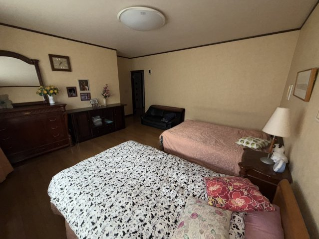 【寝室】の画像