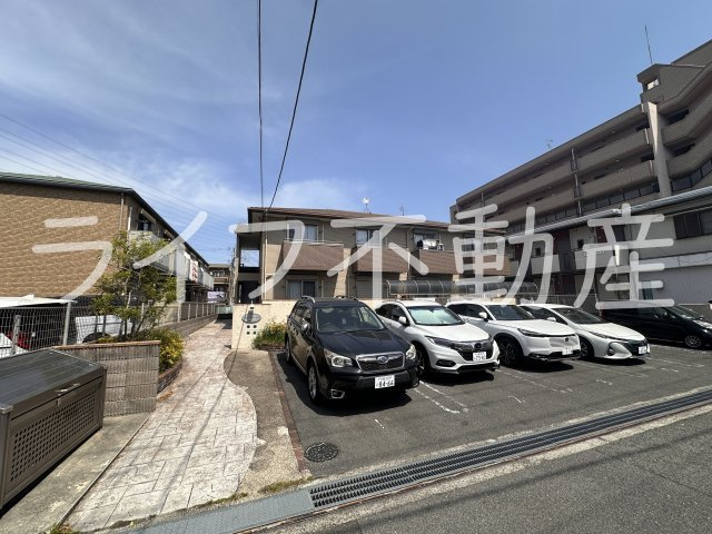 ヴィラ・エターナル