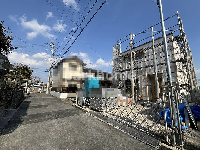 土佐市高岡町乙 ⑪ 新築戸建ての前面道路含む現地写真|2026年1月中旬