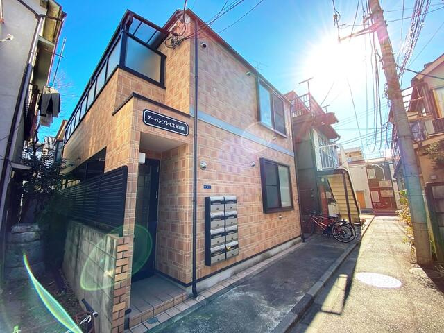新宿区余丁町のアパートの画像