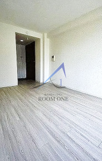 六本木ユニハウスの居間・リビング|洋室のお部屋です。