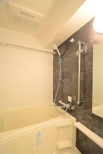 ステージファースト桜新町の浴室