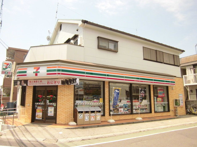 メゾンデュリアンのその他共用部分|★セブンイレブン★