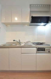 【キッチン】 | リオン・ドール | グリル付き2口ガスコンロのシステムキッチン。