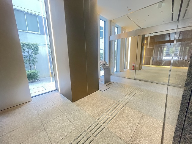 千代田区二番町の賃貸マンションのその他|エントランス