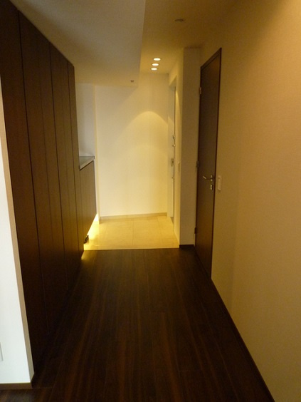 千代田区二番町の賃貸マンションの玄関