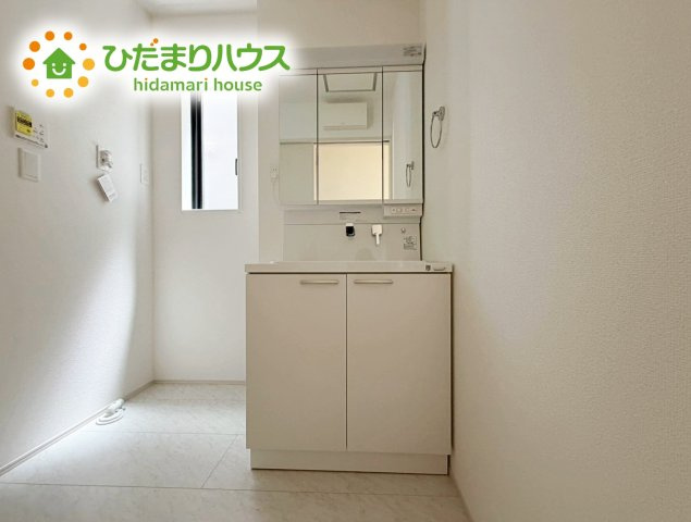 いわき市平下平窪6期　新築戸建　2号棟の独立洗面台|シンプルで使い勝手の良い独立洗面台！