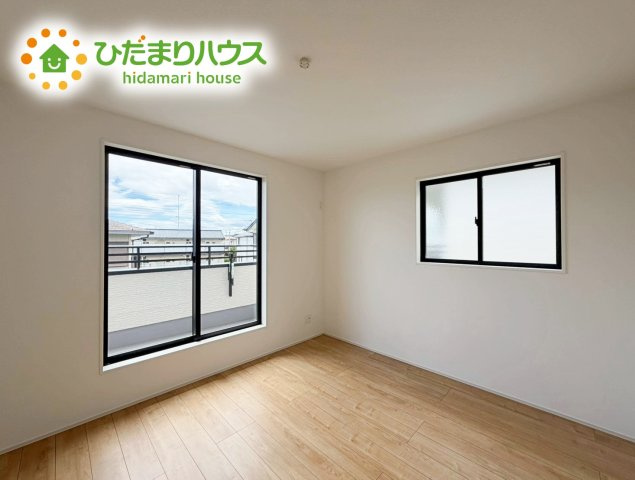 いわき市平下平窪6期　新築戸建　2号棟の寝室|広めの主寝室は、ベッドの他にもパソコンデスクやドレッサーなども置けちゃいます(*^-^*)