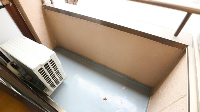 髙木ビルのバルコニー