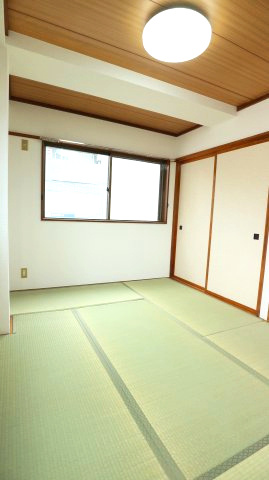 髙木ビルの和室