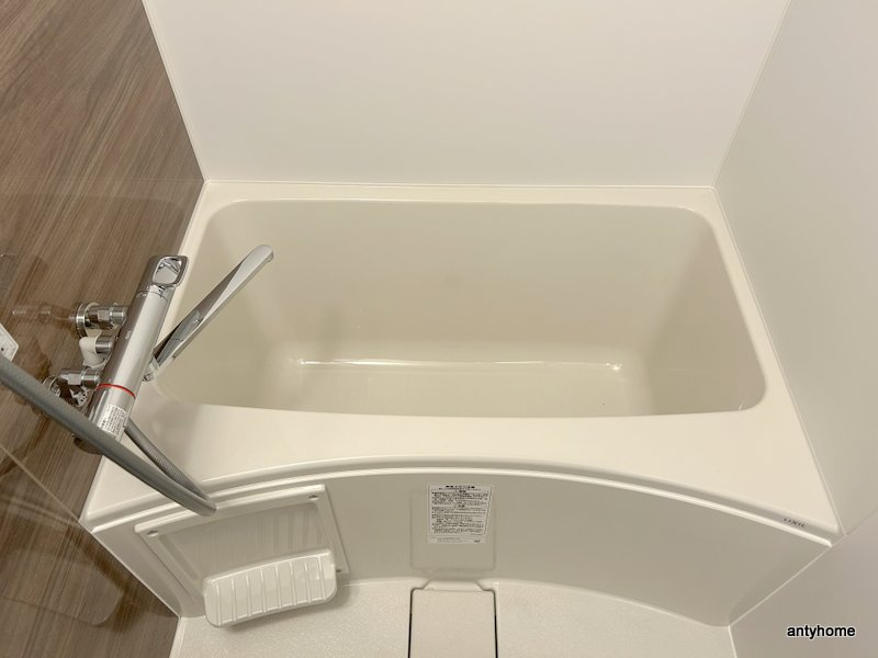 フォーリアライズ難波リアン　仲介手数料無料の浴室