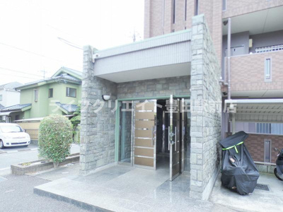 【エントランス】 | ロイヤルレジデンス壱番館