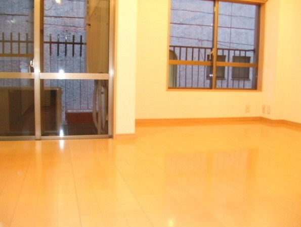 第三戸谷ビルの展望