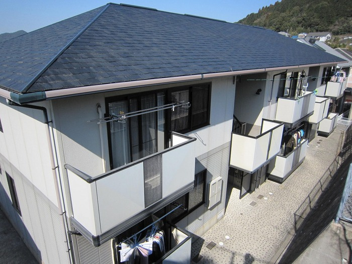 セジュール鳴見ヶ丘の外観