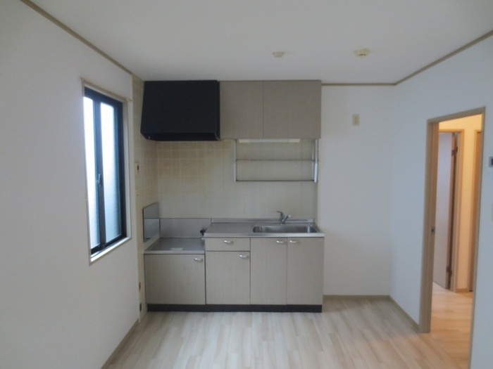 セジュール鳴見ヶ丘のキッチン