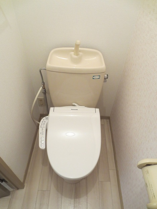 セジュール鳴見ヶ丘のトイレ