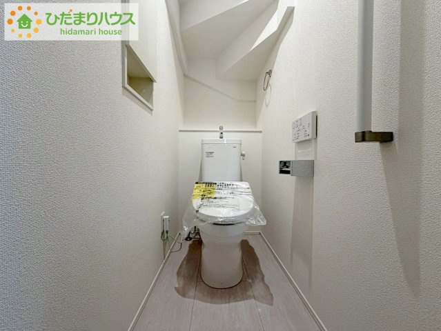 いわき市泉町下川3期　新築戸建　5号棟のトイレ|トイレは1F、2F共に完備！取り合いになることがありませんね(^^)/