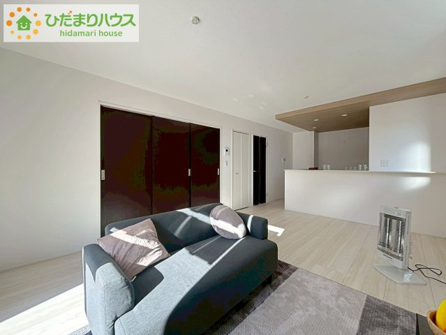 いわき市泉町下川3期　新築戸建　4号棟の居間・リビング|早くお仕事終わらせて、家に帰りたくなるようなリビングです(^^♪