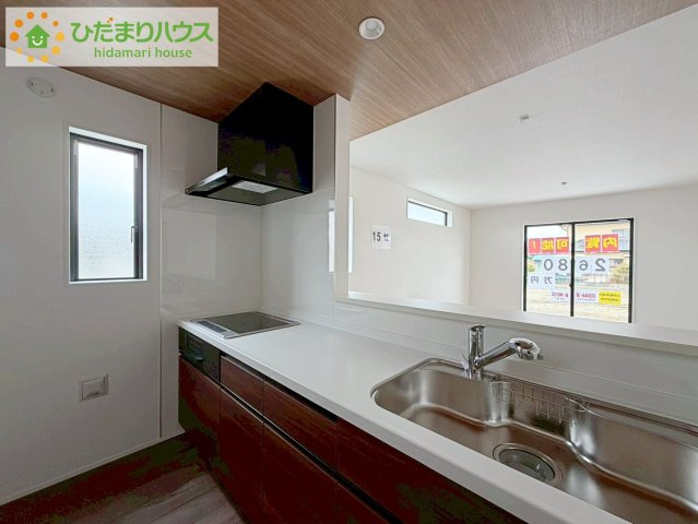いわき市泉町下川3期　新築戸建　3号棟のキッチン|LDKと一体の空間を演出してくれる、オープンキッチン!(^^)!