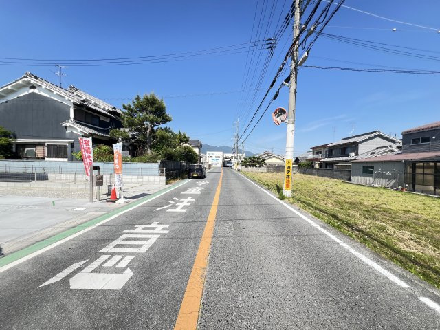 大和高田市曽大根　第5期　の前面道路含む現地写真