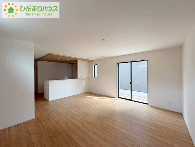 いわき市小名浜林城　新築戸建　1号棟の前面道路含む現地写真