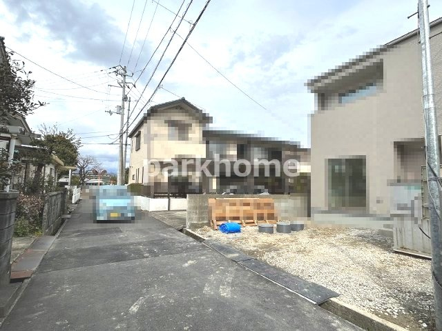 土佐市高岡町乙 ⑫ 新築戸建ての前面道路含む現地写真