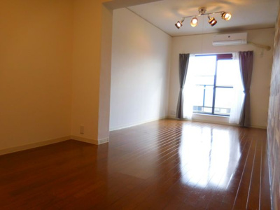 【寝室】 | シティーライフ出丸【礼金有り】