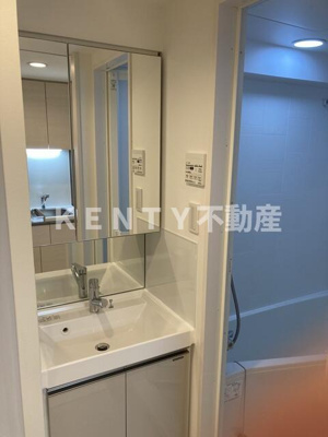 【洗面所】 | アジールコート品川中延サウス | 明るい洗面所です