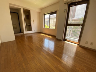 ビバハイツ武庫之荘の居間