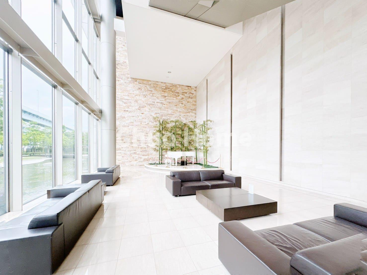 ガレリアグランデのロビー|ラウンジ