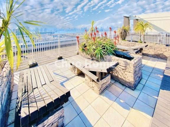 ガレリアグランデのロビー|ラウンジ