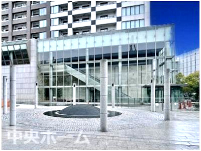 【エントランス】 | ガレリアグランデ | 【エントランス】マンションのエントランスは、その物件の印象を決める、顔とも言える場所です。毎日通る場所ですからきれいなのが良いです。