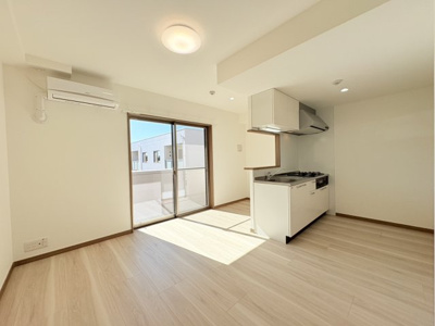 【居間・リビング】 | M's Suite | 参考写真になりますのでご承知おき下さい。